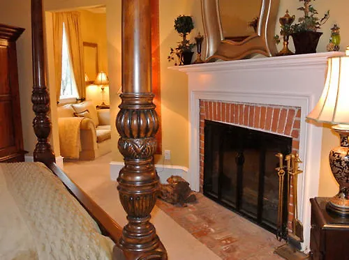 The Georgian Residence Luxury Boutique Suites 5*, Niagara Falls
